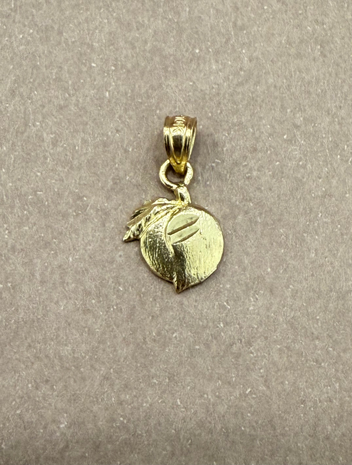 Precious Metal (No Stones) Pendants / Charms