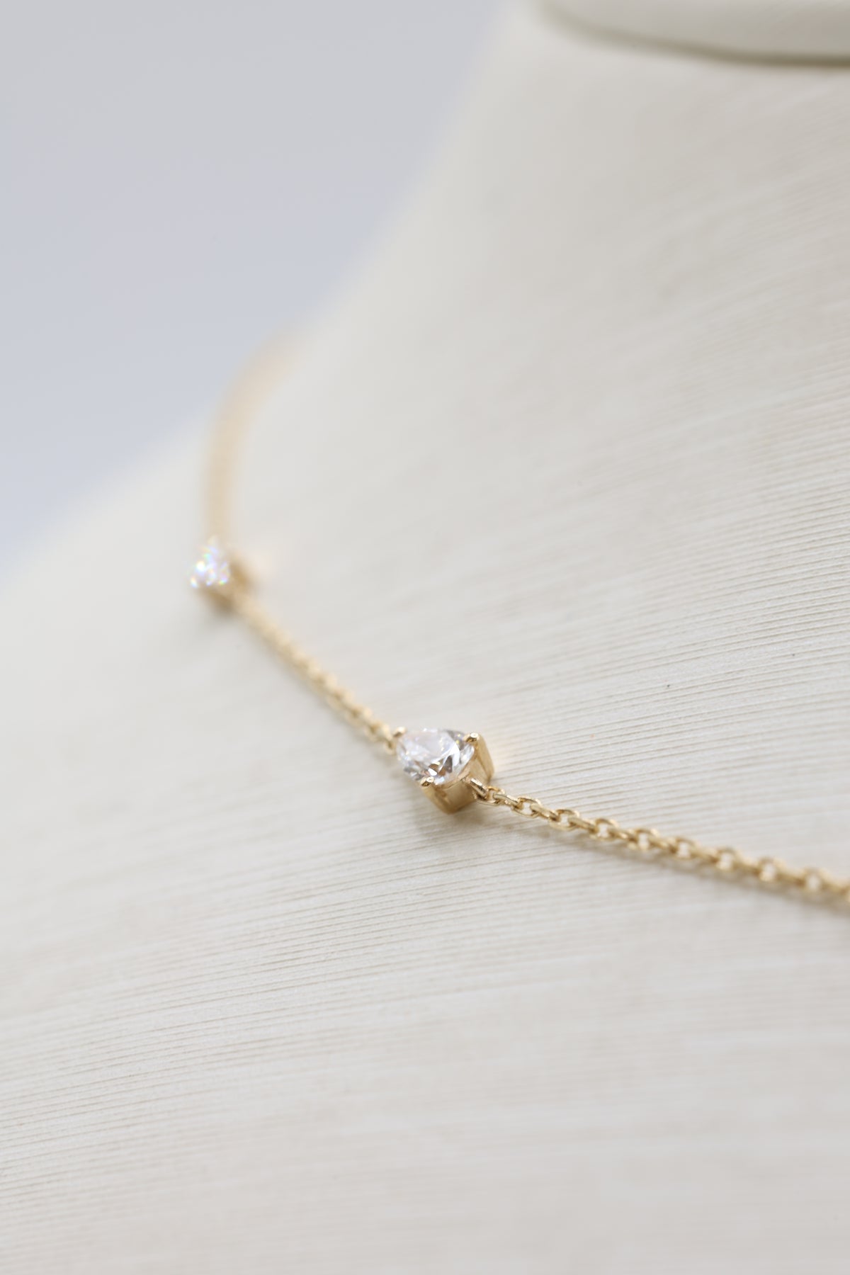 Sempre Diamond 3-stone Necklace