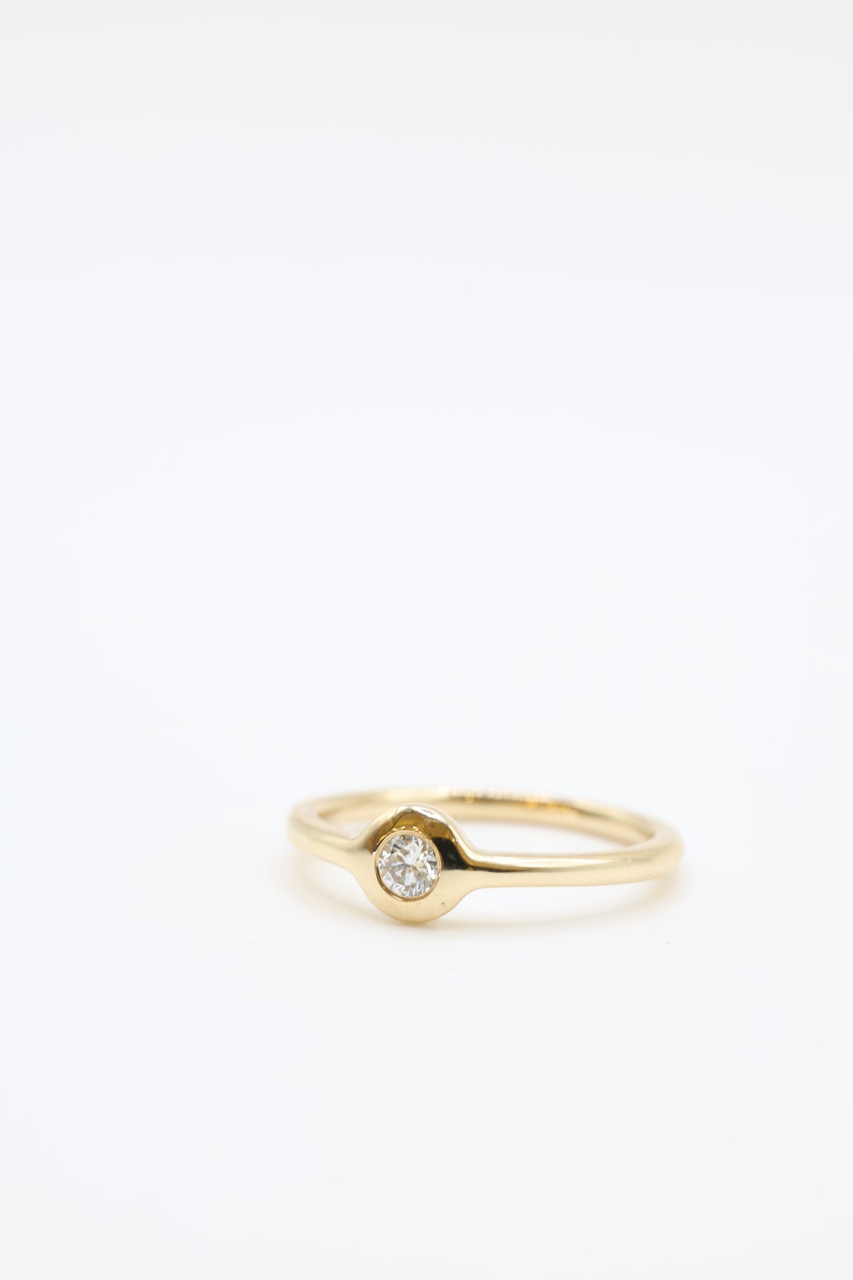 Nima Donut Bezel Ring