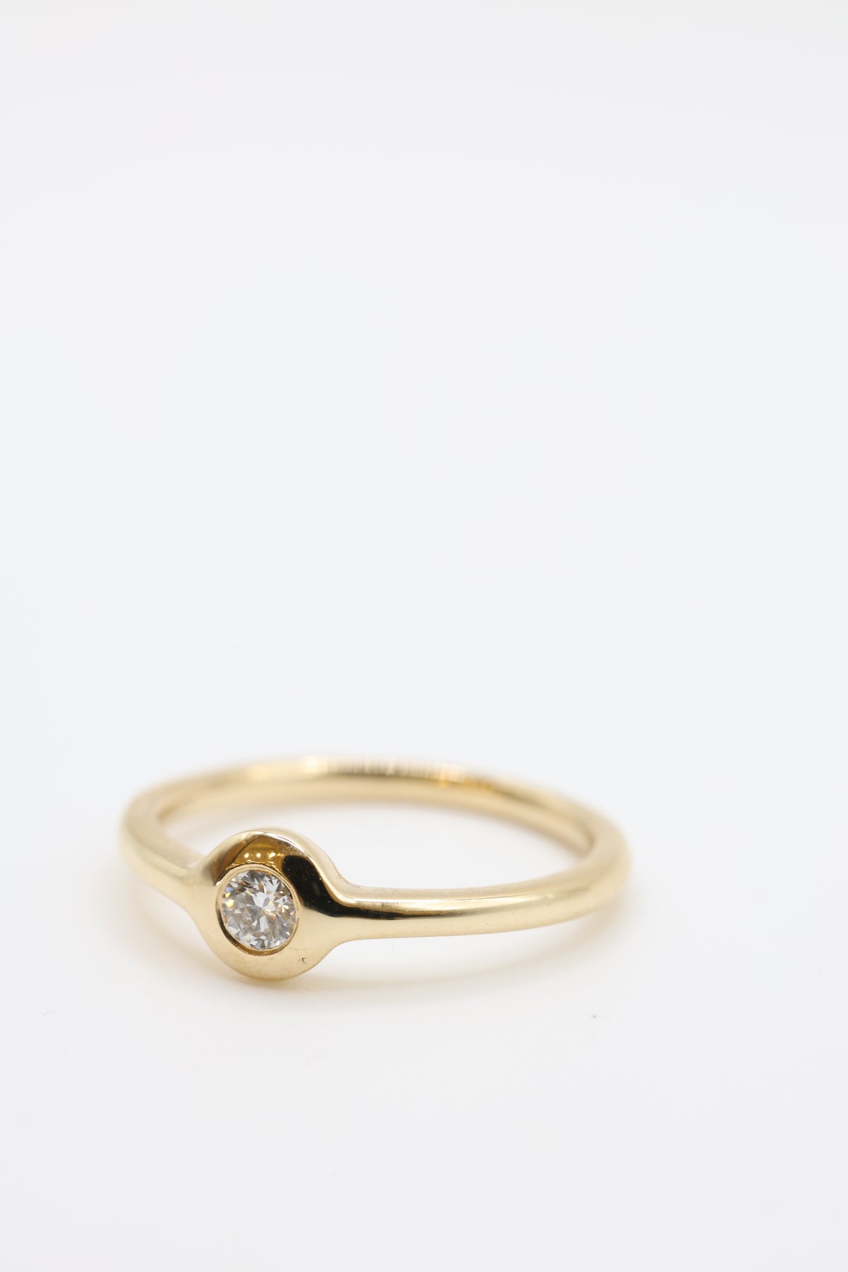 Nima Donut Bezel Ring