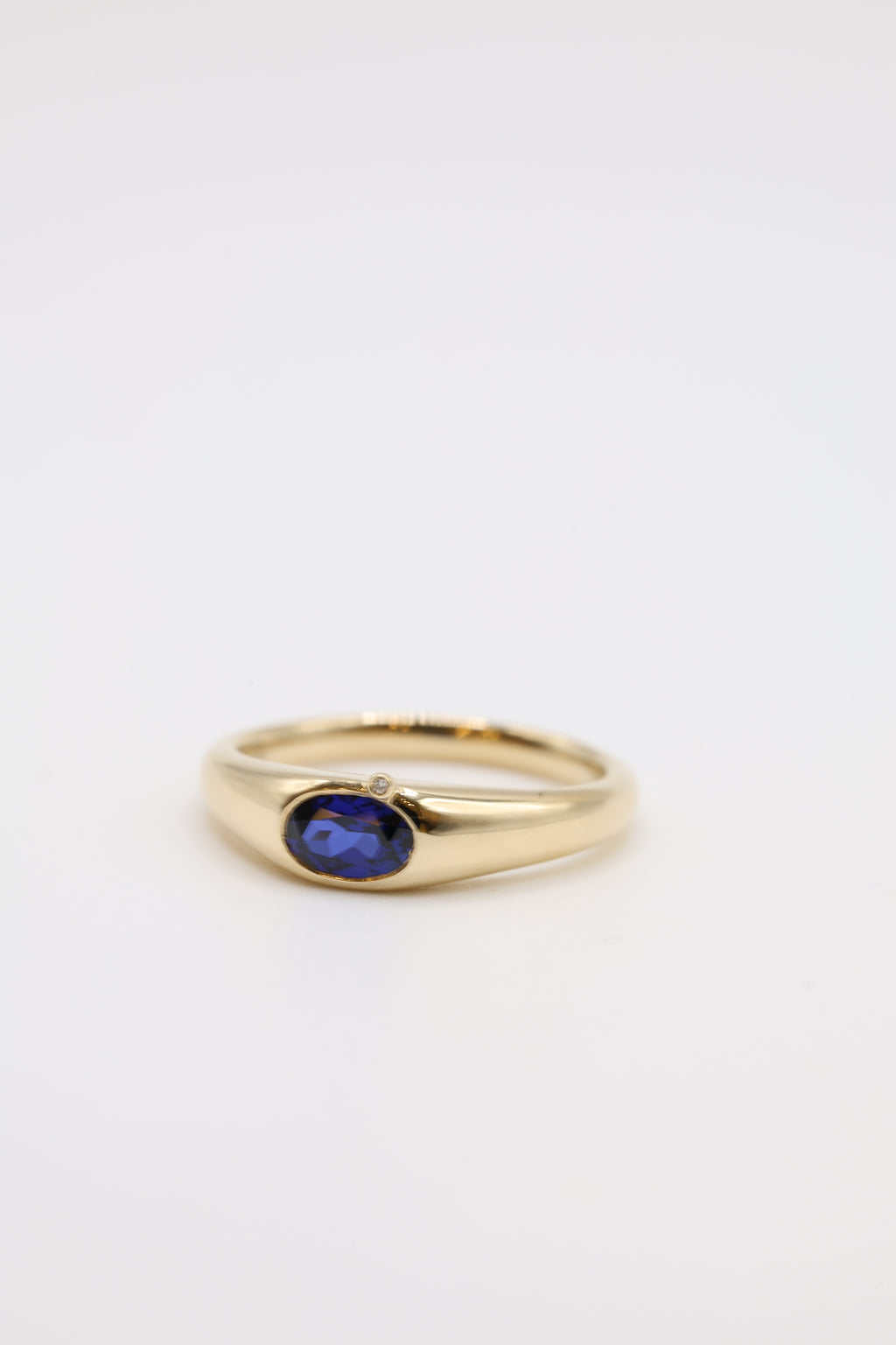 Nishani September Birthstone Ring