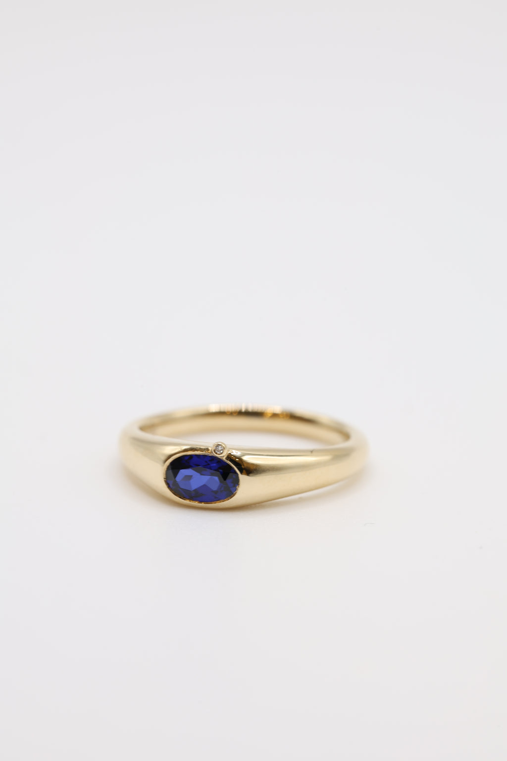 Nishani September Birthstone Ring