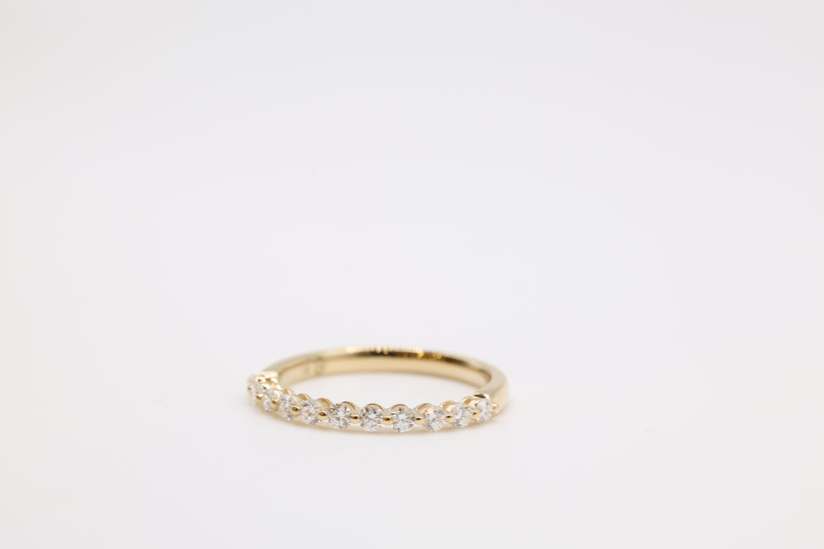 Wisp Diamond Bubble Wedding Band