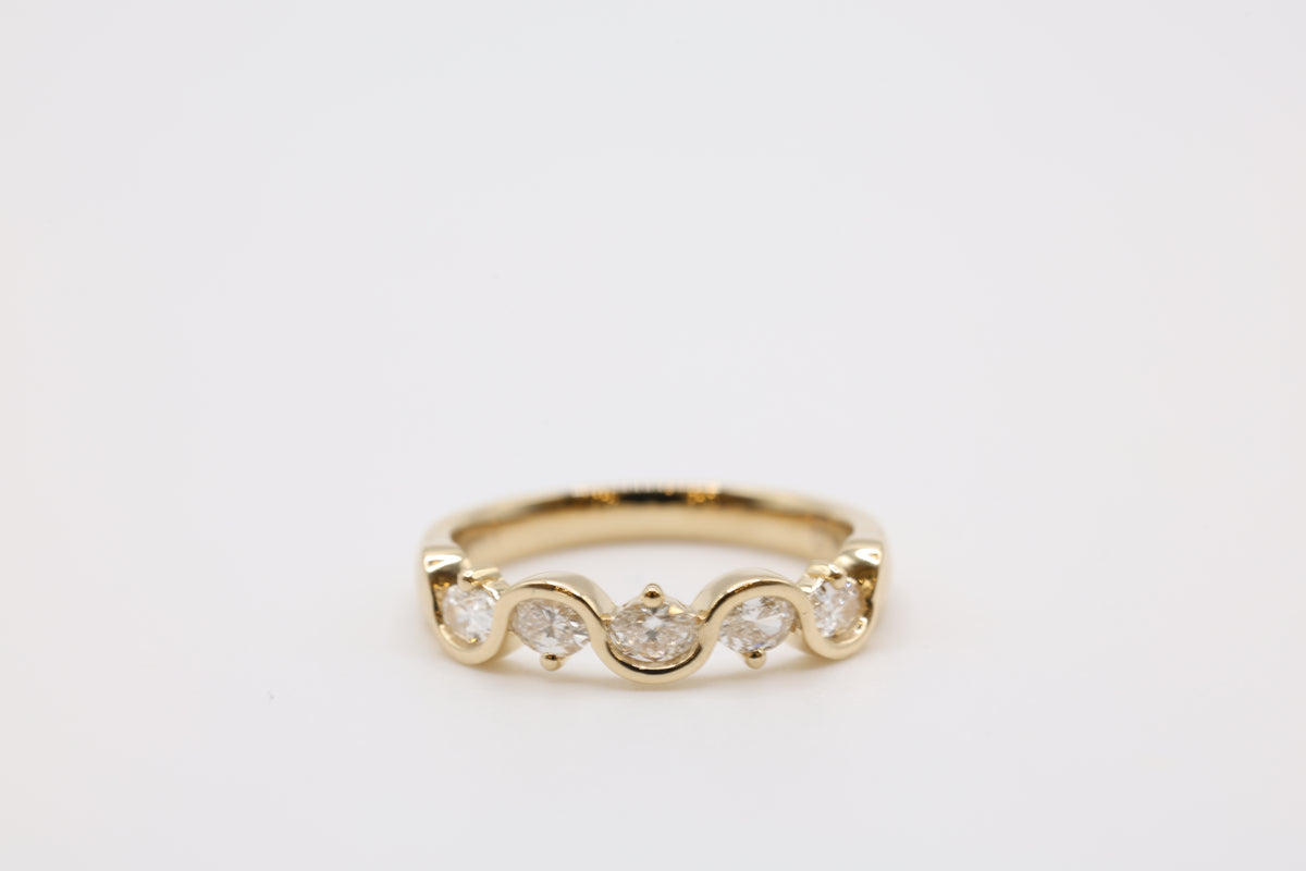 Bahar Diamond Wave Wedding Band