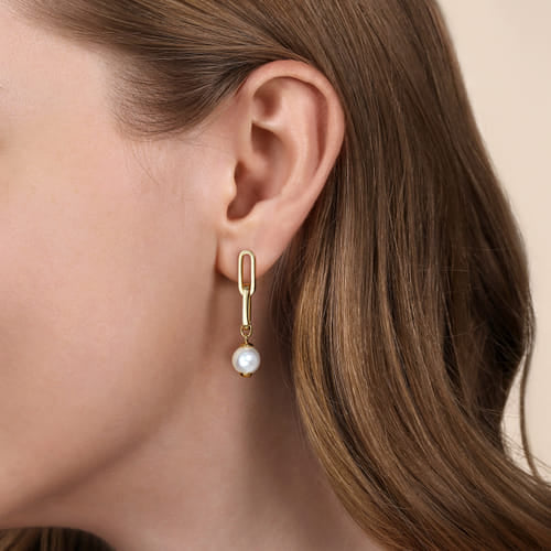 Pearl Earrings