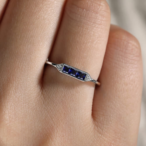 Diamond Fashion Rings - Women's
