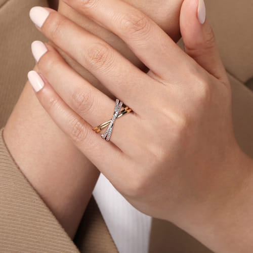Diamond Fashion Rings - Women's