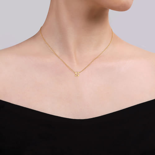 Precious Metal (No Stones) Necklaces