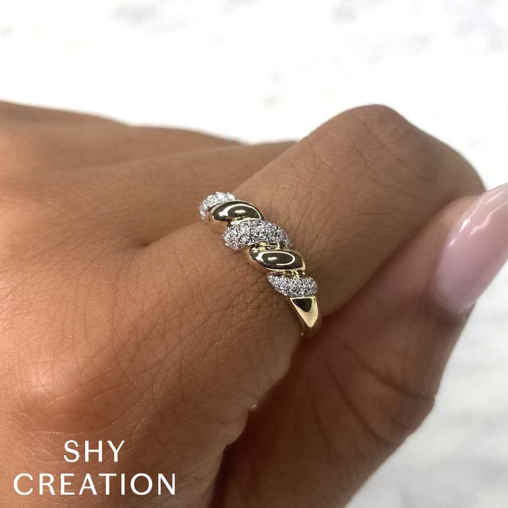 Diamond Fashion Rings - Women's